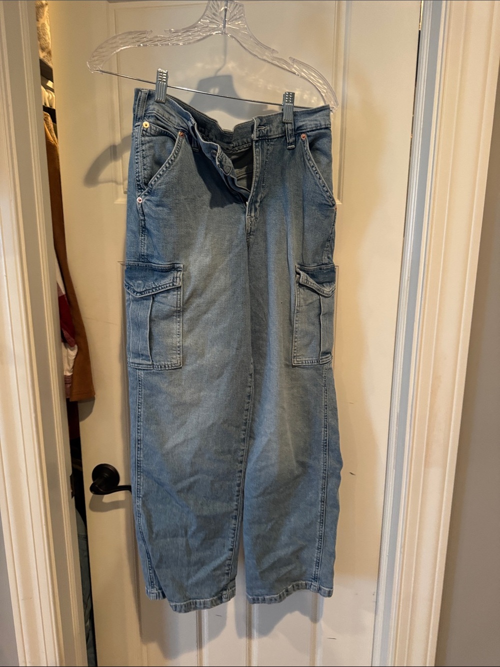 Womens Light Wash Denim Cargo jeans
